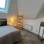 Urban Charm Design Loft